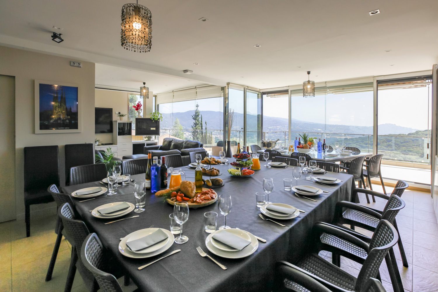 Villa Barcelona Coast rental dining room 