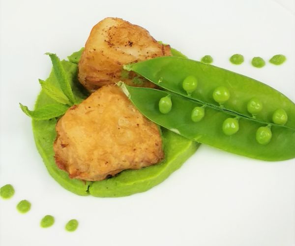 COD FRITTER WITH PEA PARMENTIER